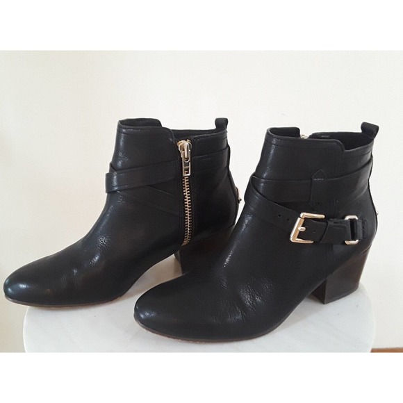 Womens Coach New York Pauline Black Leather & Suede Ankle Booties Emblem NWOT - Picture 1 of 12